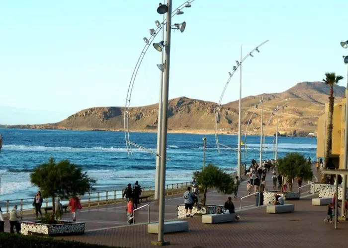 Ocean Rest Canteras & Parking 公寓 *